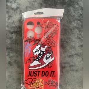 iPhone 13-14 pro cases